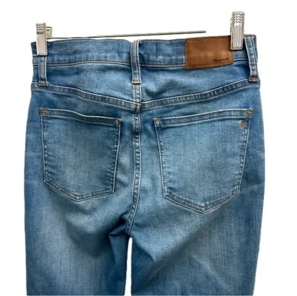 Madewell Cali Demi-Boot Size 25 Jeans Medium Blue Wash Raw Hem Distressed - Picture 5 of 12